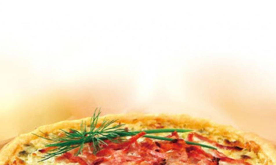 Рецепт пиццы с луком и ветчиной