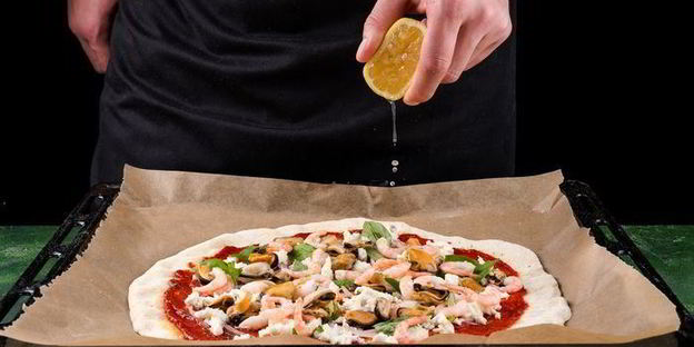 пицца с морепродуктами