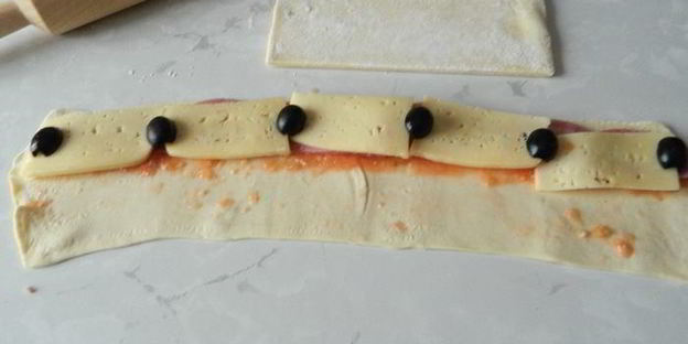 пицца с ветчиной