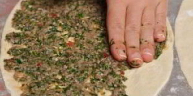 турецкая пицца лахмакун