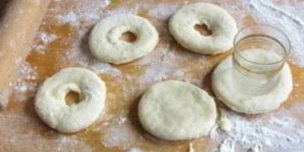 быстрые пончики на кефире