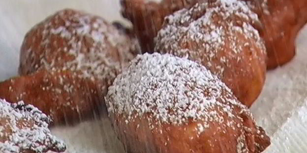 картофельные пончики с корицей