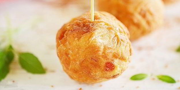 крабовые пончики с сыром