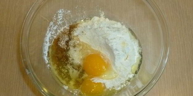 пончики на кефире с пряным сахаром и шоколадным соусом