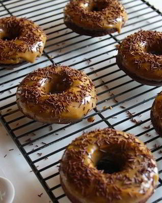 Пончики на сгущенке