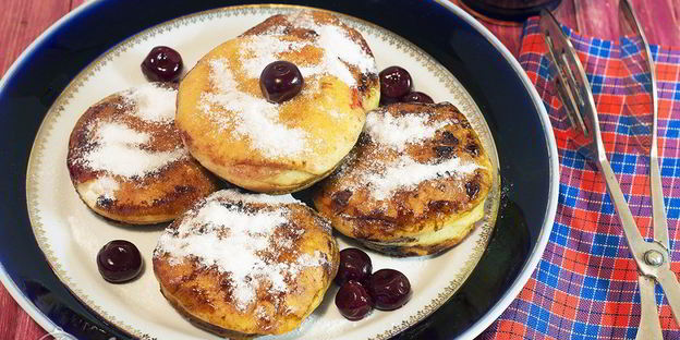 пончики с вишней