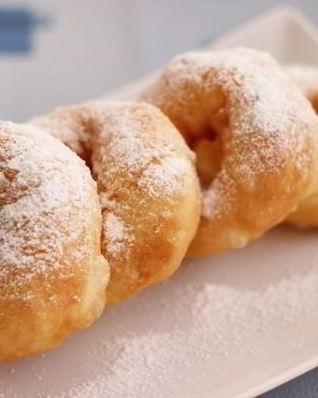 Пышные домашние пончики на дрожжах