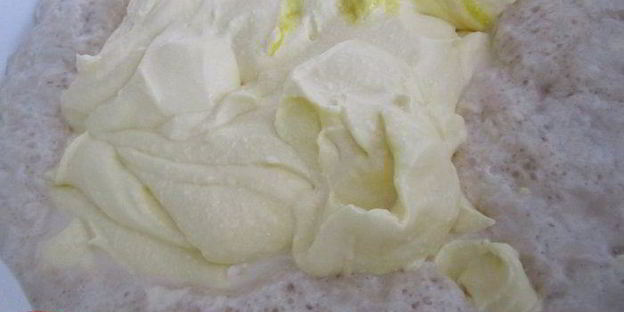 творожные пончики с вишней