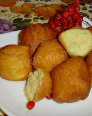 Жареные пончики из творога и тыквы