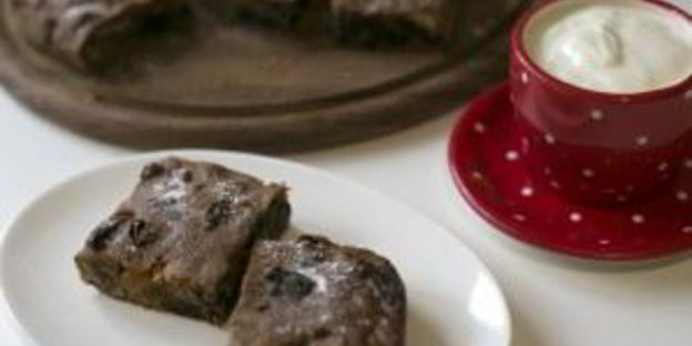 постная выпечка с сухофруктами