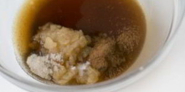 постная выпечка с сухофруктами