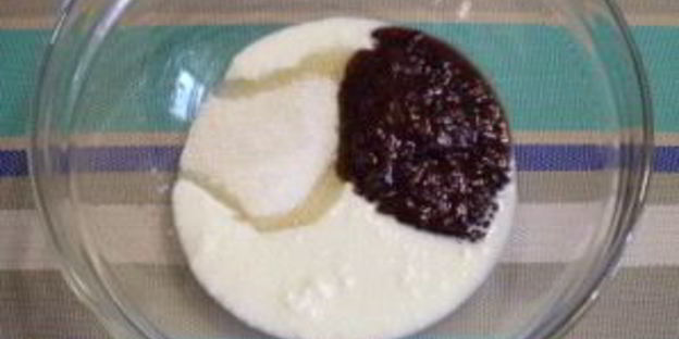 коврижка с вареньем на кефире