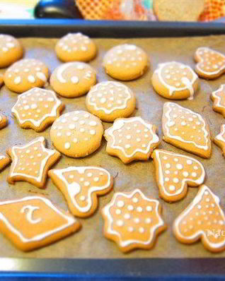 Медовые пряники со различными специями