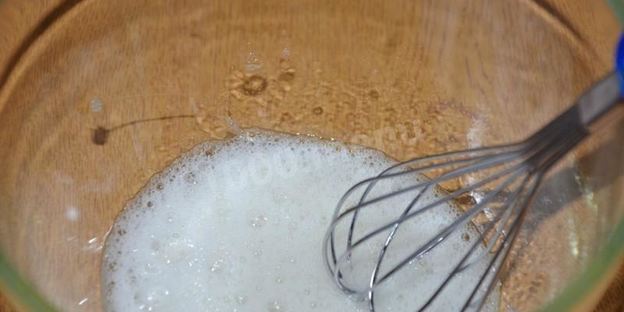 новогодний пряничный домик с глазурью