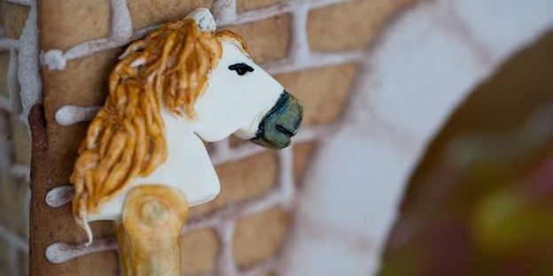 пряничный камин