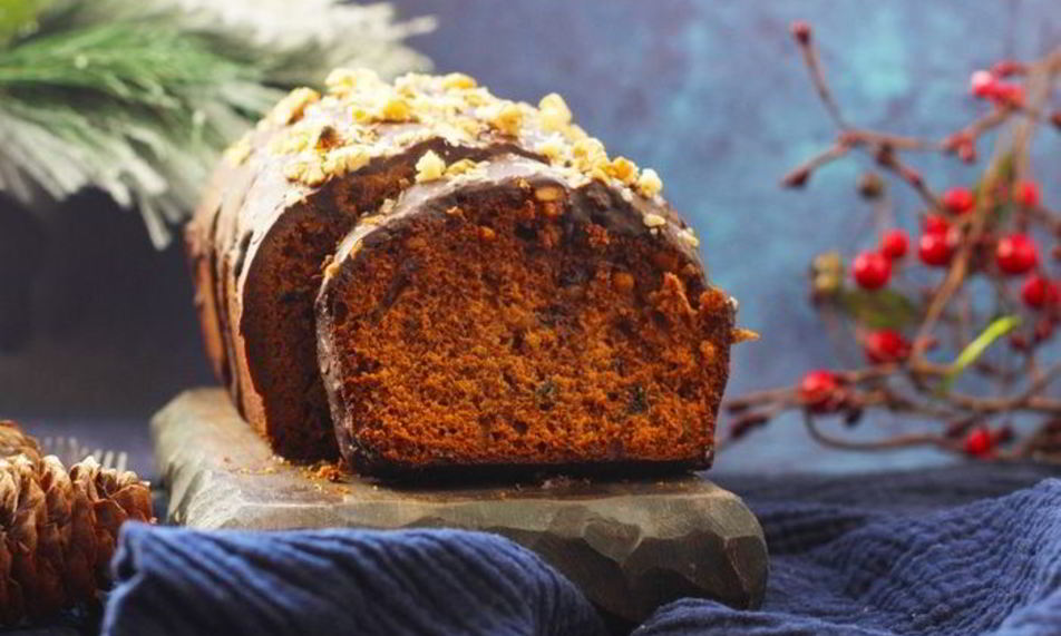 Рецепт шоколадного пряника с орехами и джемом