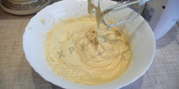 пирог с вишней в мультиварке типа шарлотка