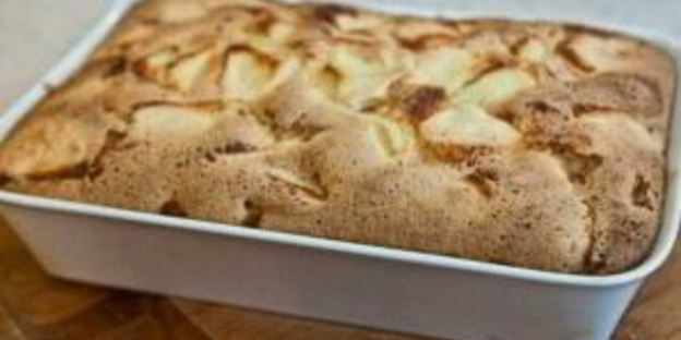 шарлотка из яблок