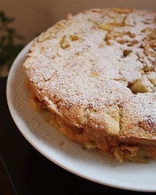 Шарлотка на белках