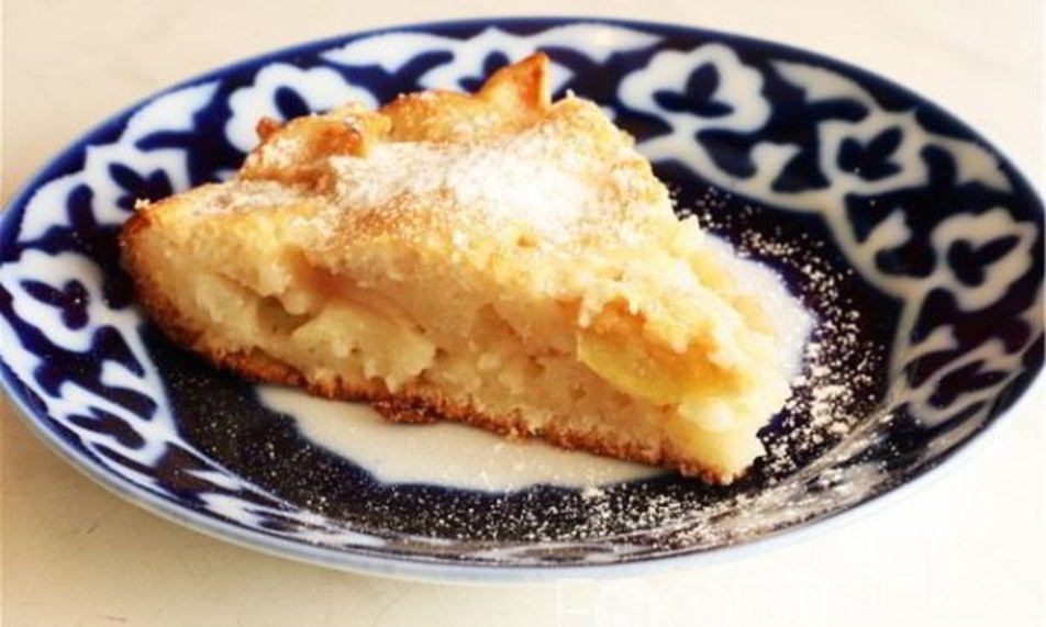 Рецепт шарлотки на сметане