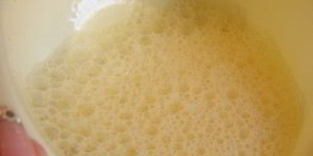 шарлотка с черникой