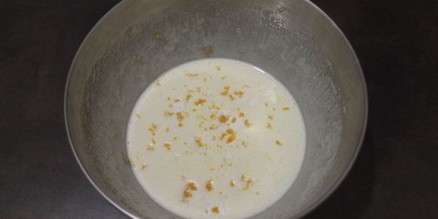 шарлотка с карамелизованными апельсинами