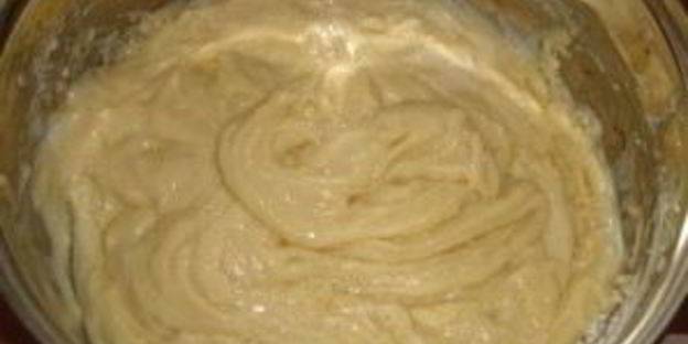 шарлотка с клубникой в мультиварке