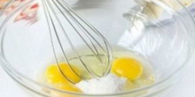 шарлотка с маком и яблоками