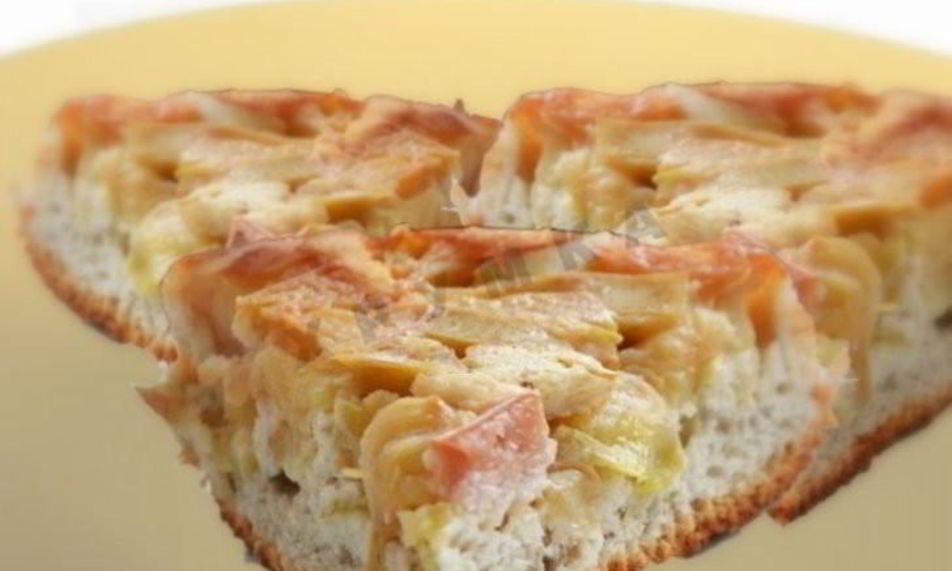 Рецепт шарлотки с творогом в мультиварке