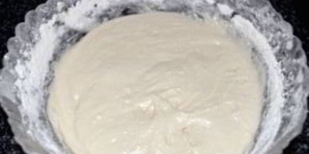 шарлотка с яблоками и черешней