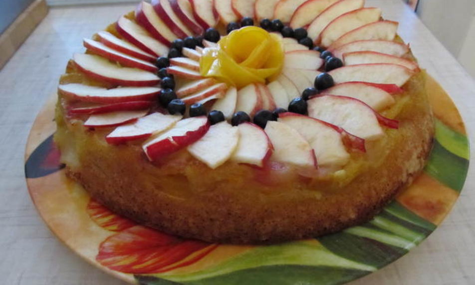 Рецепт шарлотки с яблоками и грушами