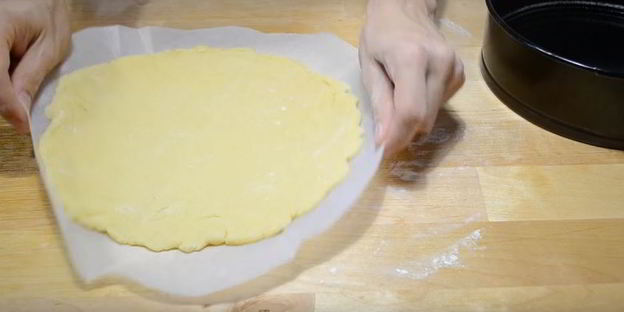 шарлотка с заварным кремом