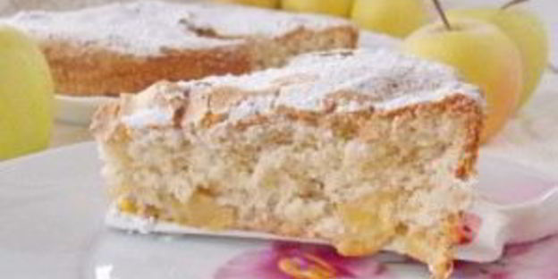 шарлотка в духовке с яблоками