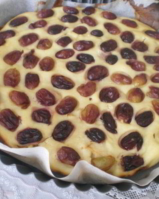 Творожная шарлотка с изюминкой