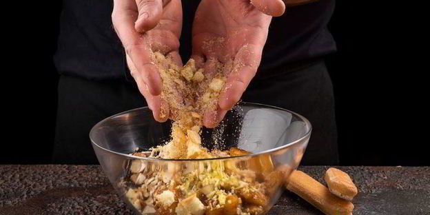 ароматный яблочный штрудель