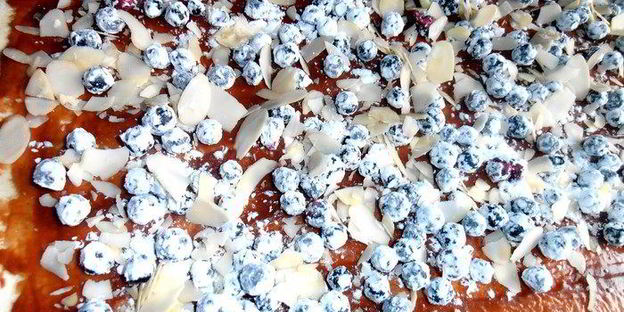 чернично-сливочный штрудель