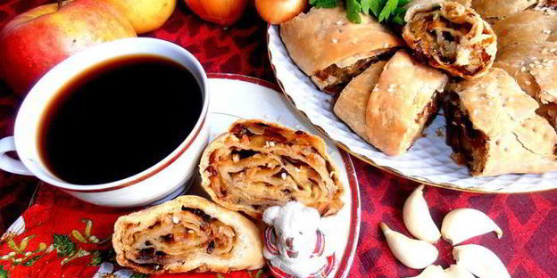 хрустящий постный штрудель с ароматной полезной начинкой