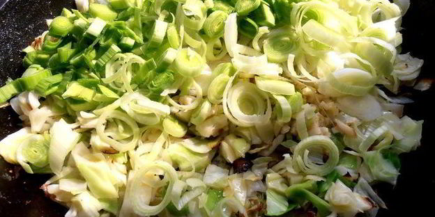 хрустящий постный штрудель с ароматной полезной начинкой