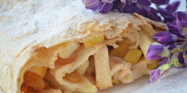 ленивый яблочный штрудель