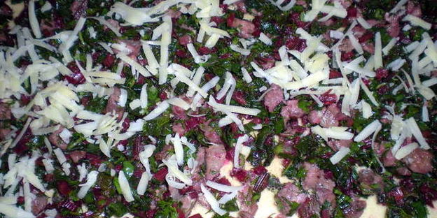 штрудель с ботвой