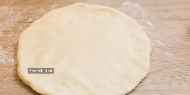 штрудель с черникой