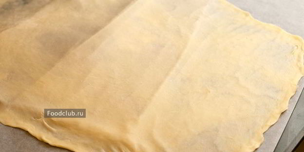 штрудель с черникой