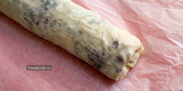 штрудель с черникой