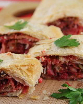 Штрудель с капустой и свеклой