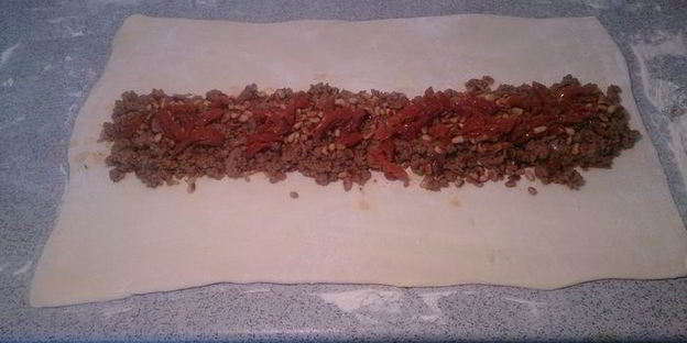 штрудель с мясом