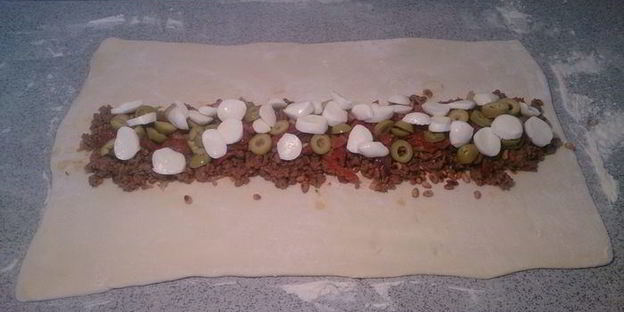 штрудель с мясом