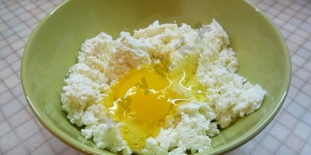 штрудель с творожной начинкой из слоеного теста