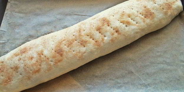 штрудель с яблоками и голубикой