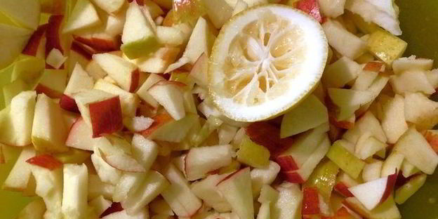 штрудель с яблоками и вишней