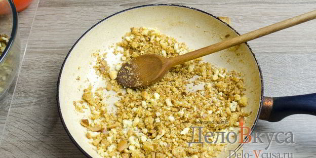 штрудель с яблоками, изюмом и грецкими орехами